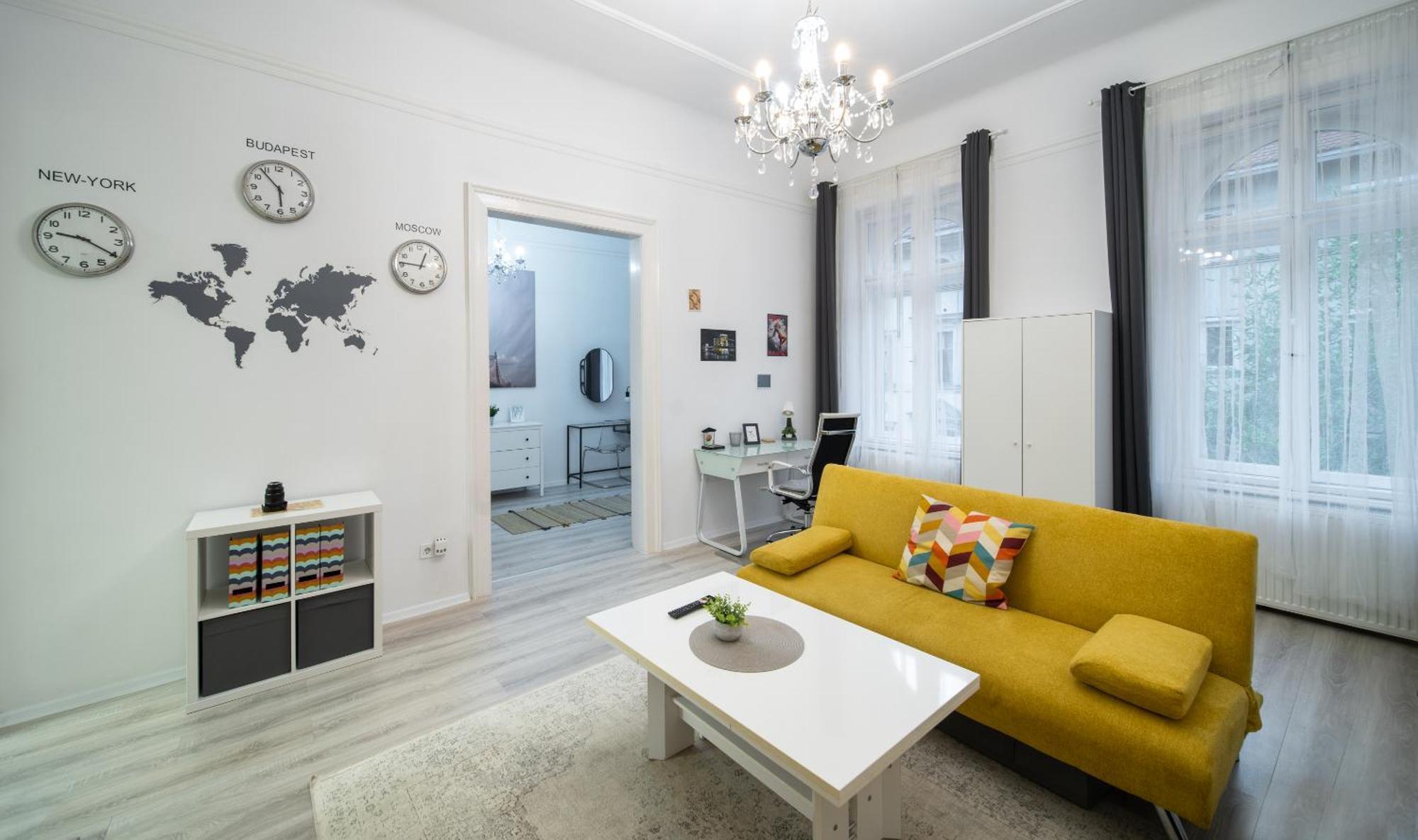 Perfect Location,Newly Decorated Modern, Large Place 60 M2, Really Quiet So You Can Have A Good Night Sleep, Ac, Netflix, Smart Tv, High-Speed Internet, World Famous New York Cafe Only 10 Minutes Walk Budapešť Exteriér fotografie